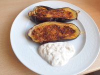 Aubergine mit Knoblauchsauce.jpg