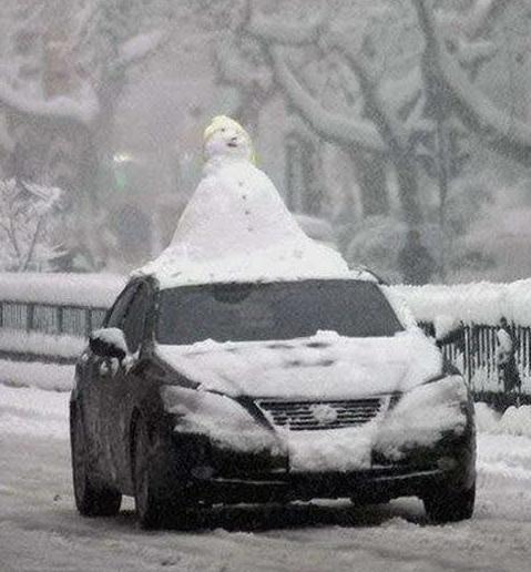 auto-schneemann_a281490