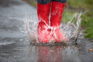 gummistiefel-regen-300x200.jpg